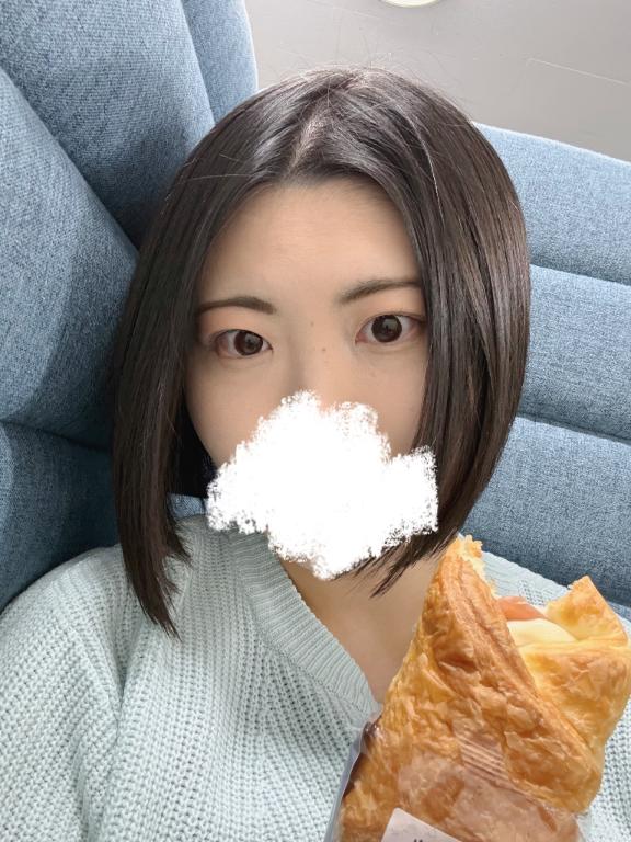 「まゆ」の写真